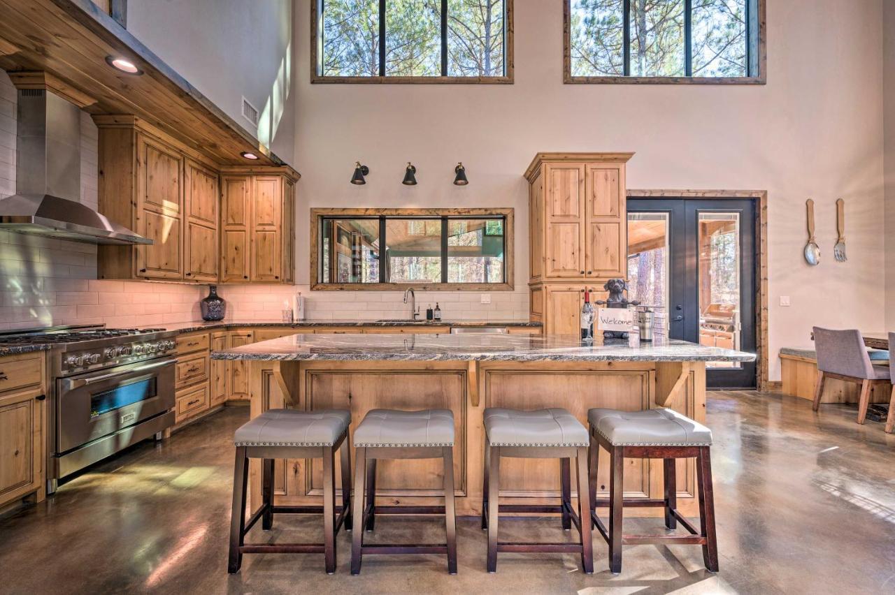 Broken Bow Lazy Dog Lodge With Hot Tub, Pool Table Exterior foto